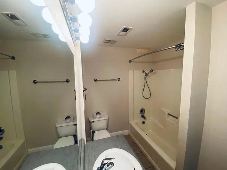 4633 S Quail Vista Ln #H — Photo 12