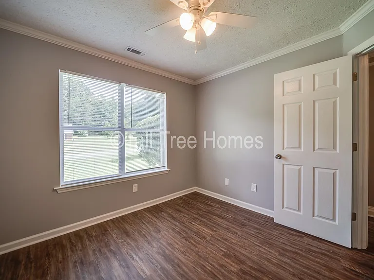 15 Peachtree Way — Photo 11