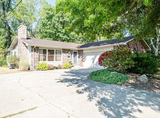 123 Bennett Ave, Hartford, MI 49057