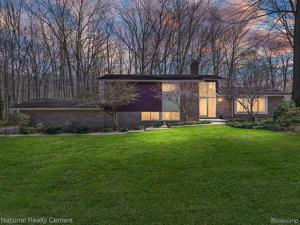 1st image of 47171 Beechcrest Dr