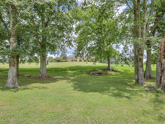 5th image of 1110 Sequoya Trl