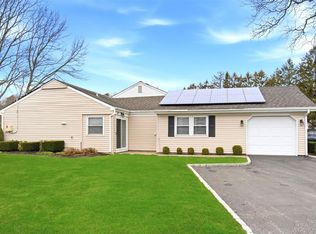 47 Forge Lane, Coram, NY 11727