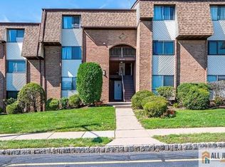 106 Edison Glen Ter #106, Edison, NJ 08837