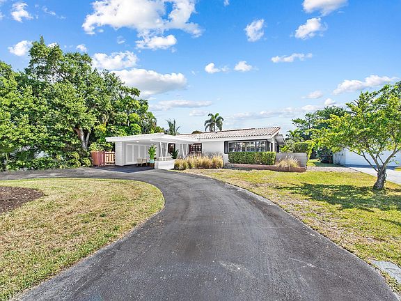 4th image of 2816 Coral Shores Drive