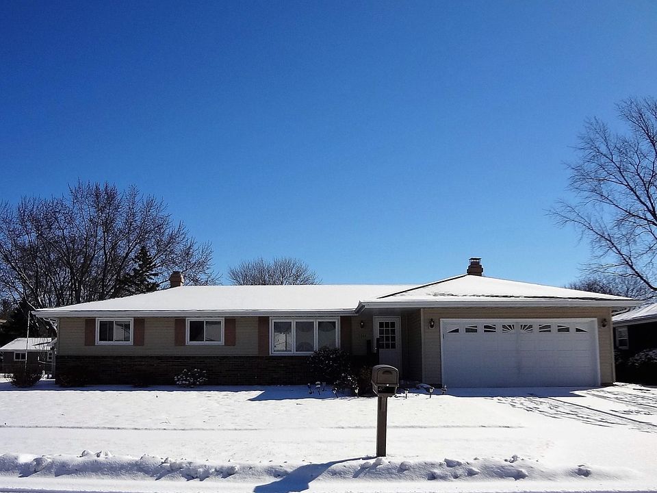 1st image of 1344 Wild Rose Ln