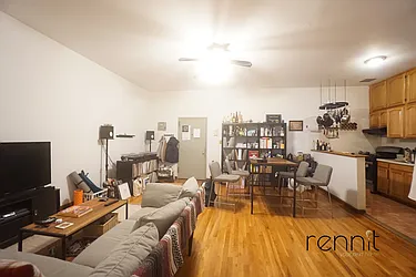 Rented by Rennit Inc.