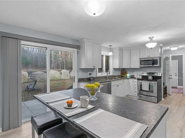 51 John Franklin, Hope, RI 02831