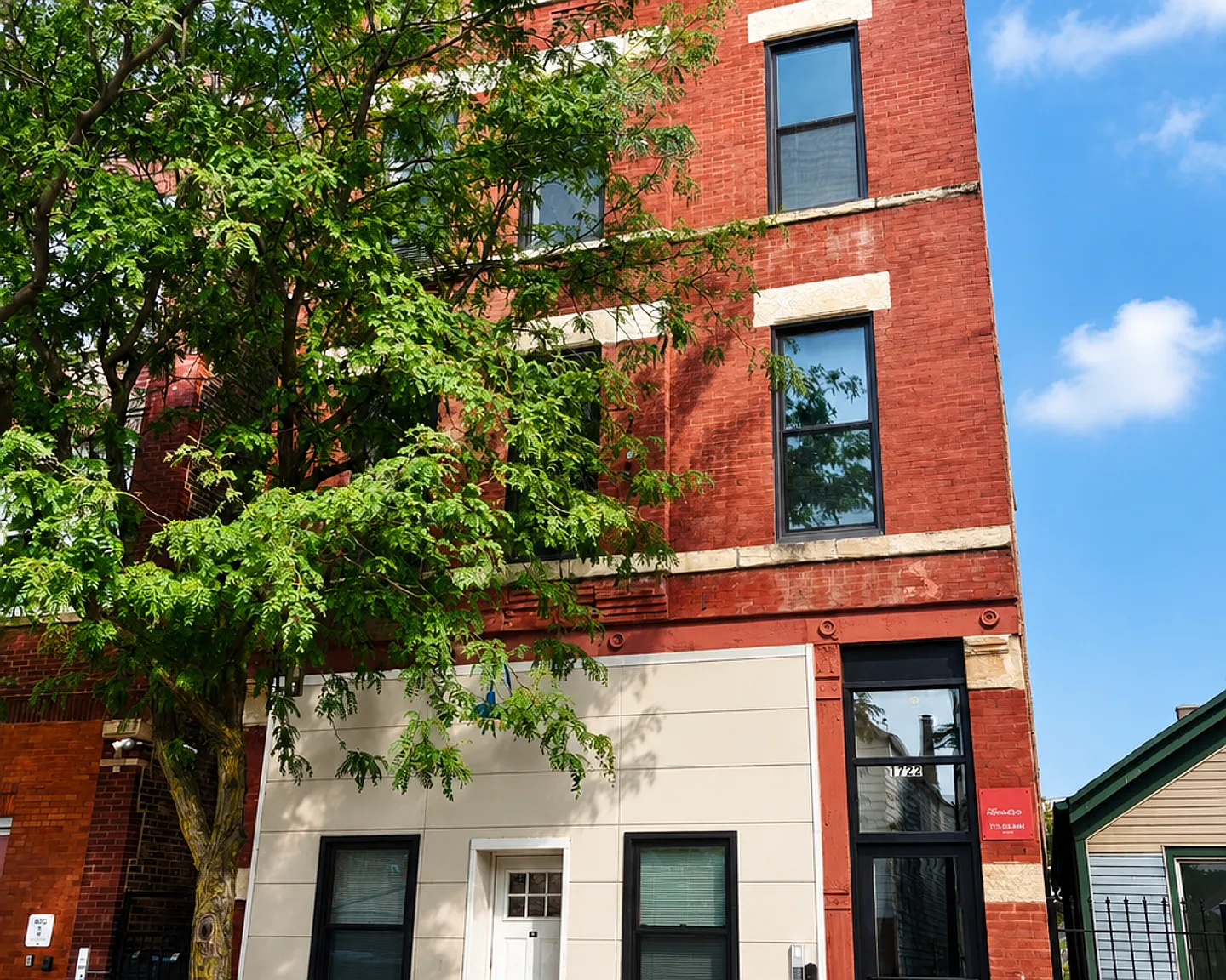 1722 West 21st Street — Photo 1