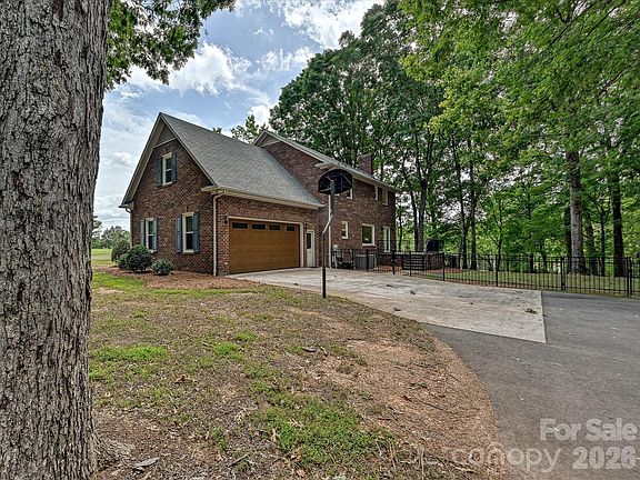5th image of 34272 Mabry Rd