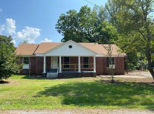 1120 E 5th St, Corinth, MS 38834