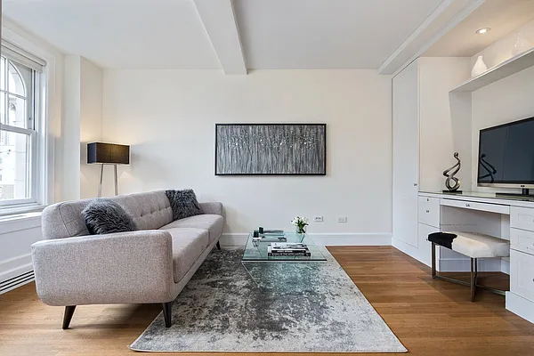 Sold by Stribling | media 19