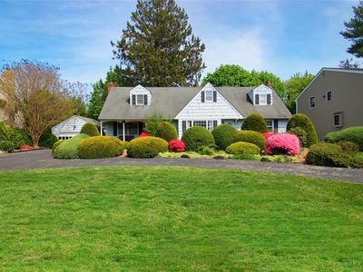 217 Whitehall Boulevard, Garden City, NY, 11530