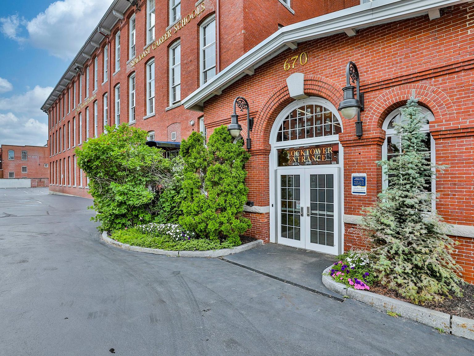 670 N Commercial St A50hbfhtr Manchester Nh 03101 Zillow