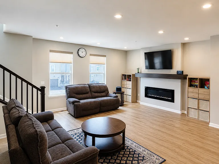 6661 Jody Ave S — Photo 4