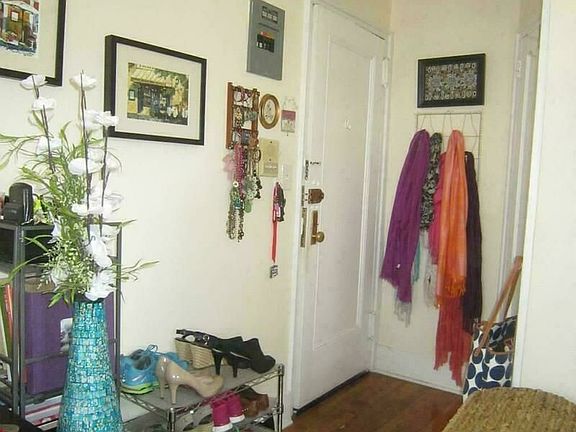 5th image of 364 W 19th St APT 3B