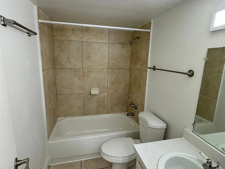 1805 Sans Souci Blvd — Photo 8