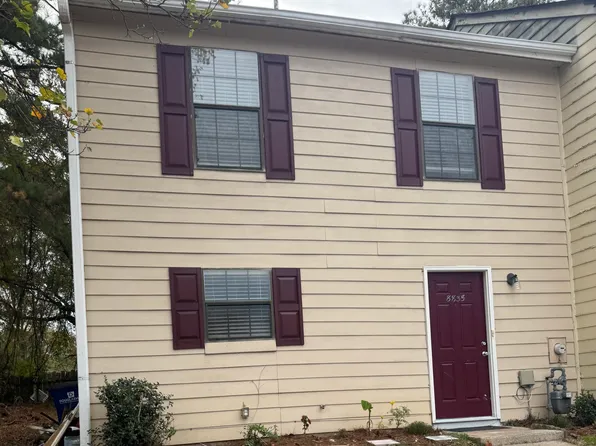 8835 W Chase Dr, Douglasville, GA 30134