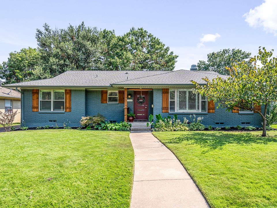 1st image of 10512 Royalwood Dr