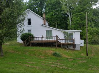 2271 Country Club Rd #1, Grafton, WV 26354