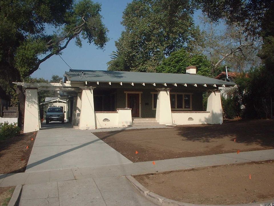 1st image of 1053 N Chester Ave