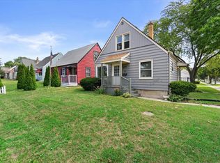 3776 S 19th St, Milwaukee, WI 53221