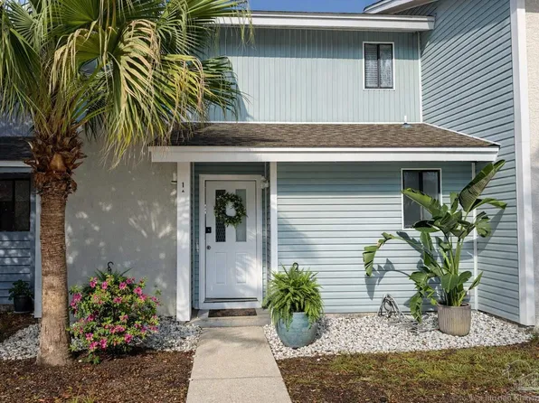 154 Bayou Dr, Destin, FL 32541