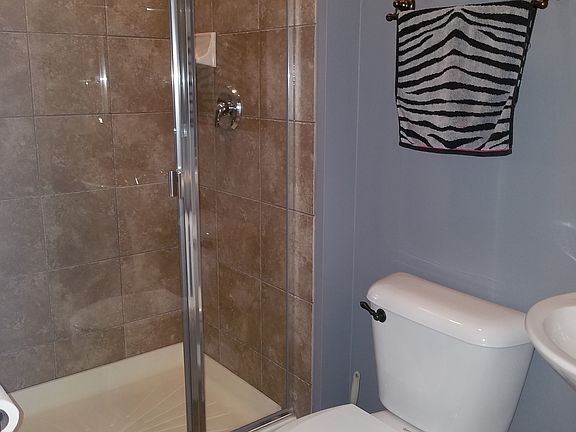 2nd bath 1