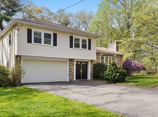 11 Weston St, Lexington, MA 02421