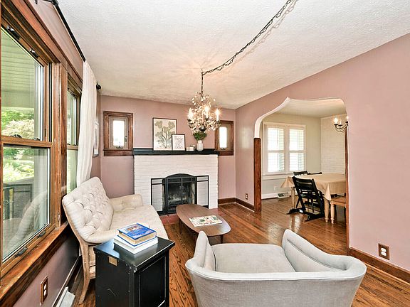 5th image of 6433 N Park Ave