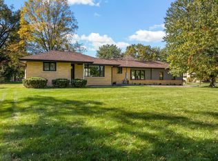 6731 N Mount Hawley Rd, Peoria, IL 61614