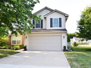 1404 Lindsey Ln, Lebanon, IN 46052