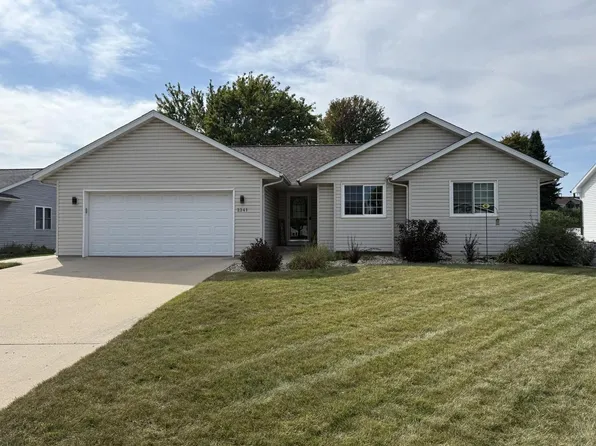2341 Pine View Lane, Janesville, WI 53546