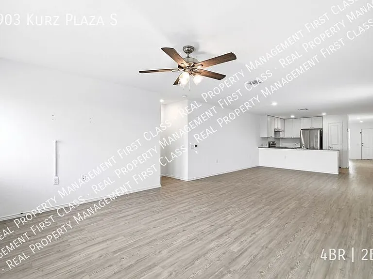 3903 Kurz Plz — Photo 13