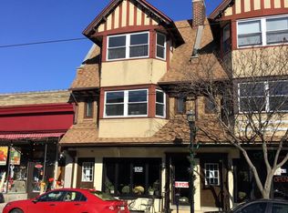 13 W State St, Media, PA 19063