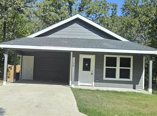 7106 Kiowa Dr, Mabank, TX 75156