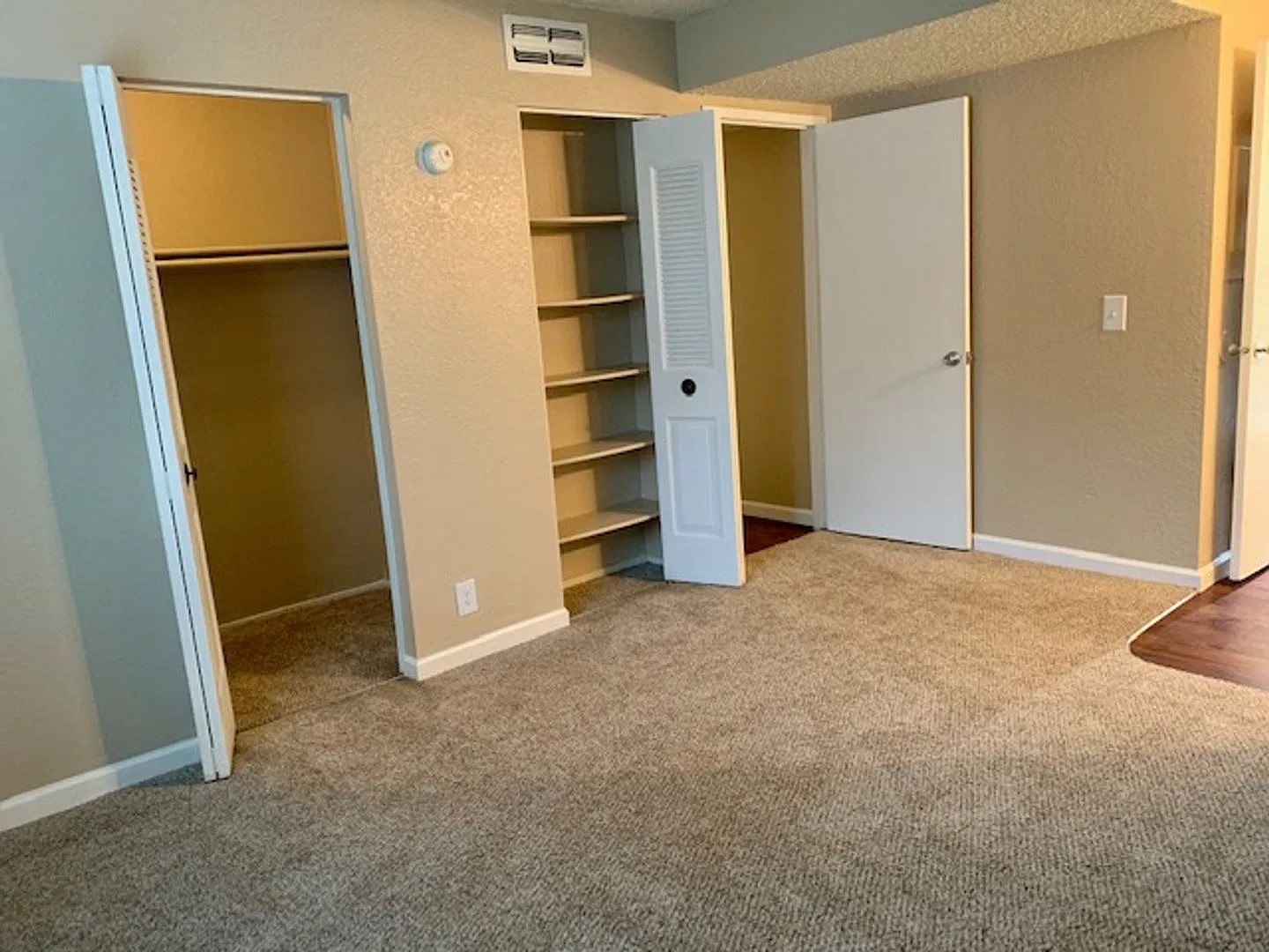 Legacy Park Apartments — Photo 2