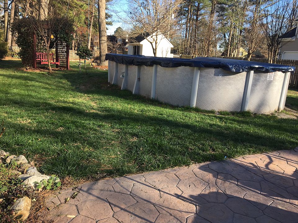2nd image of 601 Montebello Cir