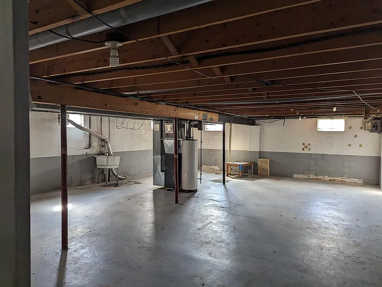 6420 Portage St NW — Photo 12