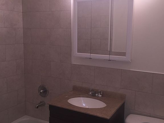 2nd image of 4157 Denman St