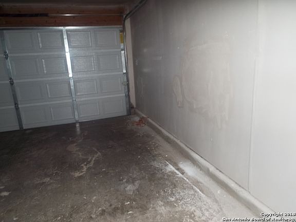 5th image of 3218 Buffalo Pass Dr