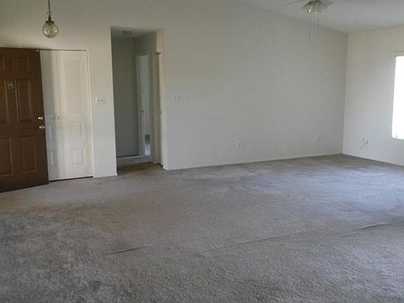 4th image of 5511 Sandy Hill Dr