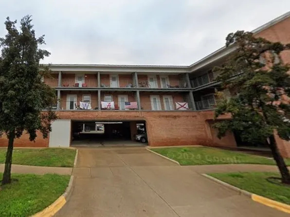 1228 8th St, Tuscaloosa, AL 35401