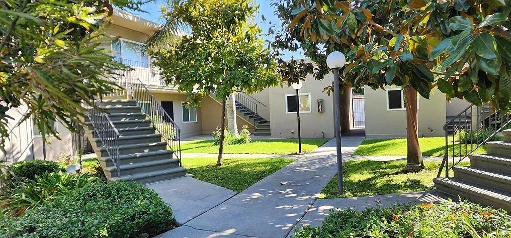 Magnolia Garden Apts — Photo 3