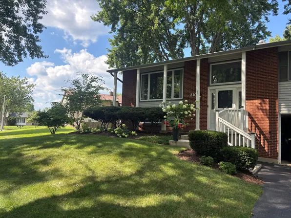 316 Assembly Dr, Bolingbrook, IL 60440