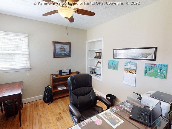 5th image of 6219 Fairview Dr