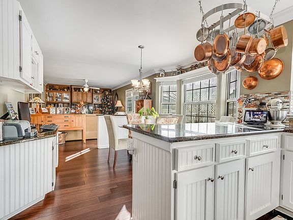 5th image of 3615 Gatewood Ln