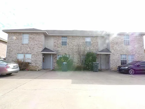 5908 Greengate Dr #C Photo 1