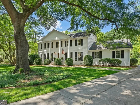 2580 Hyde Manor Dr NW, Atlanta, GA 30327