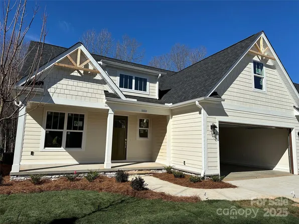1153 Bunch Dr, Statesville, NC 28677