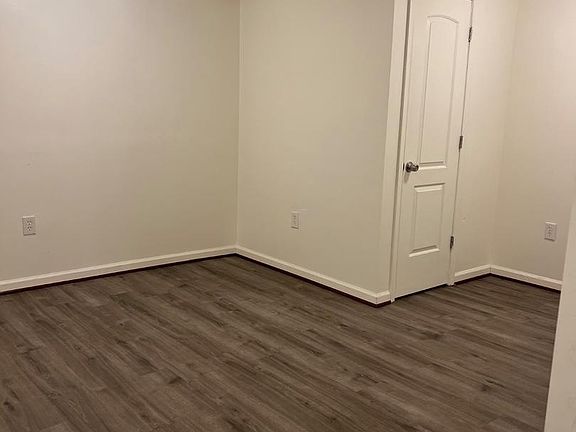 5th image of 8202 Tomlinson Ct